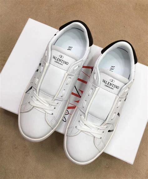 vltn shoes replica